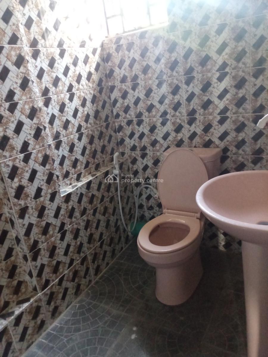 Newly Built Spacious 2bedroom Flat in a Serene Environment, Alagomeji, Yaba, Lagos, Flat / Apartment for Rent