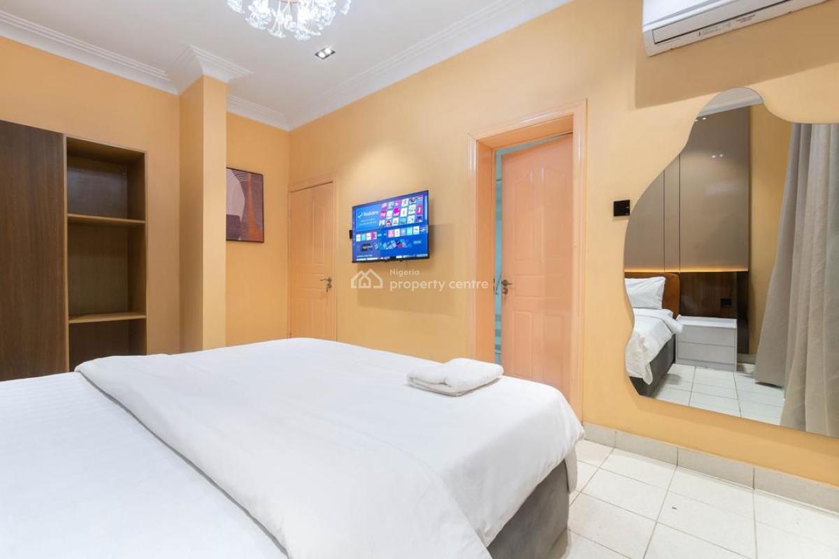 Premium 3 Bedroom Apartment with a Water View and Double Balcony, Lekki Phase 1, Lekki Phase 1, Lekki, Lagos, Flat / Apartment Short Let