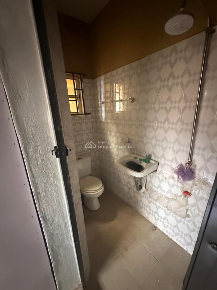 Two Bedroom Flat Inside K-farm Estate, Chief Rotimi Williams Estate Obawole Ifako Ijaya Lga, Ogba, Ikeja, Lagos, Flat / Apartment for Rent