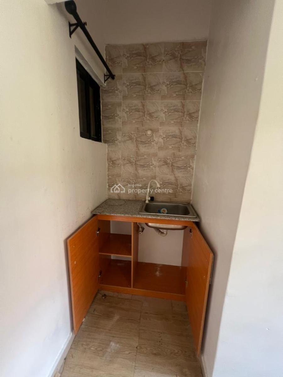 Studio Apartment, Lekki Phase 1, Lekki, Lagos, Self Contain (single Rooms) for Rent