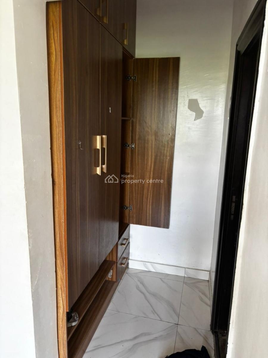3 Bedroom Flat with a Bq Fully Serviced with Central Generator, Ogidan Area, Ajah, Lagos, Flat / Apartment for Rent