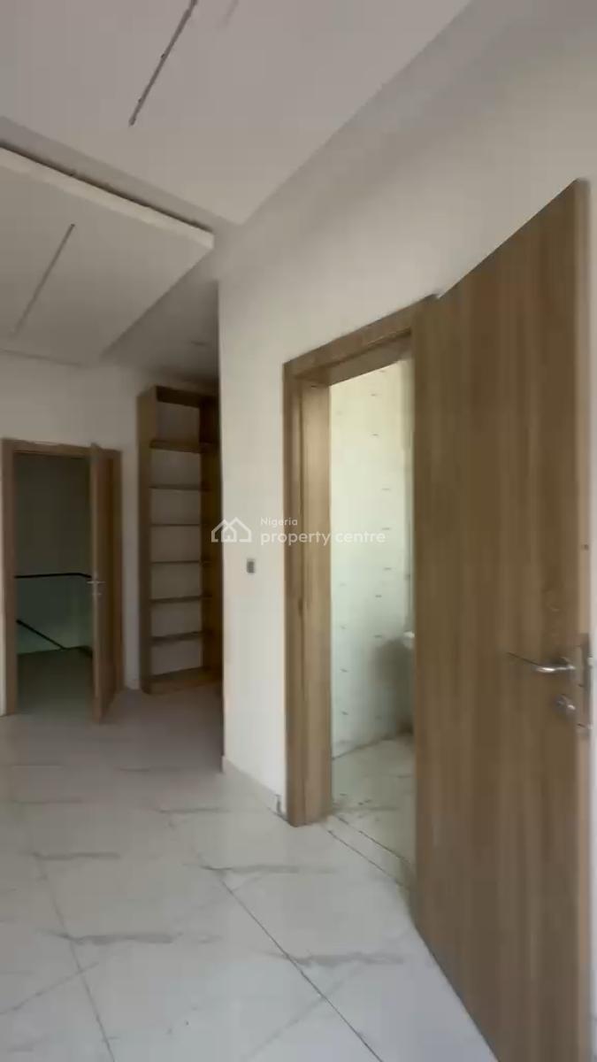 Beautifully Built 3 Bedroom Terrace, Abraham Adesanya, Ajah, Lagos, Terraced Duplex for Sale