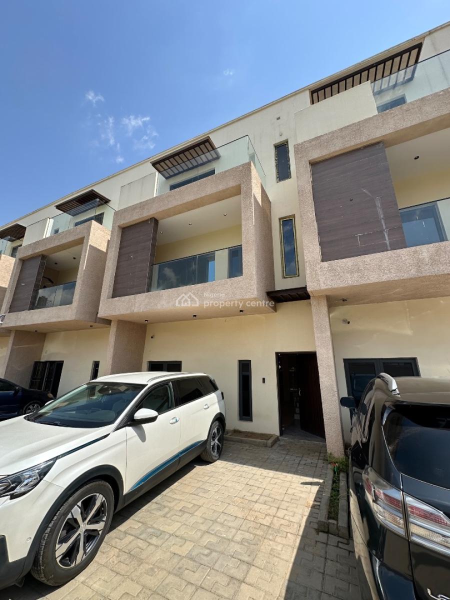4 Bedroom Semi Detached Duplex at Gwarinpa, Gwarinpa, Abuja, Semi-detached Duplex for Sale