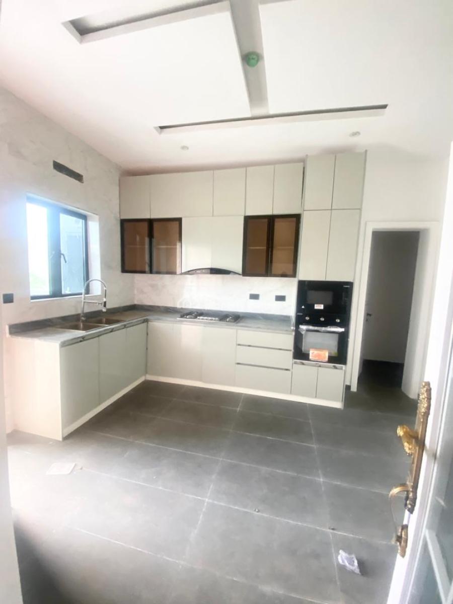 Brand New Serviced 3 Bedroom Apartment with Bq, By Akinn Adeshola, Victoria Island (vi), Lagos, Flat / Apartment for Rent