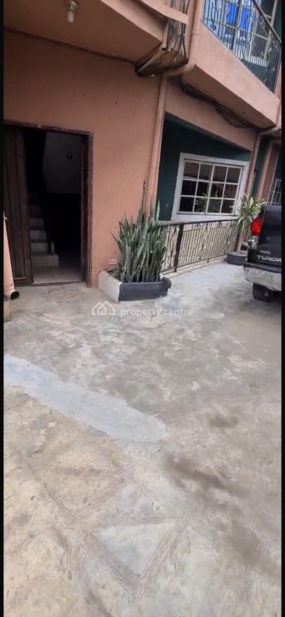 a Very Spacious 2 Bedroom Flat with Rooms En-suite, Ojodu Berger, Ojodu, Lagos, Flat / Apartment for Rent