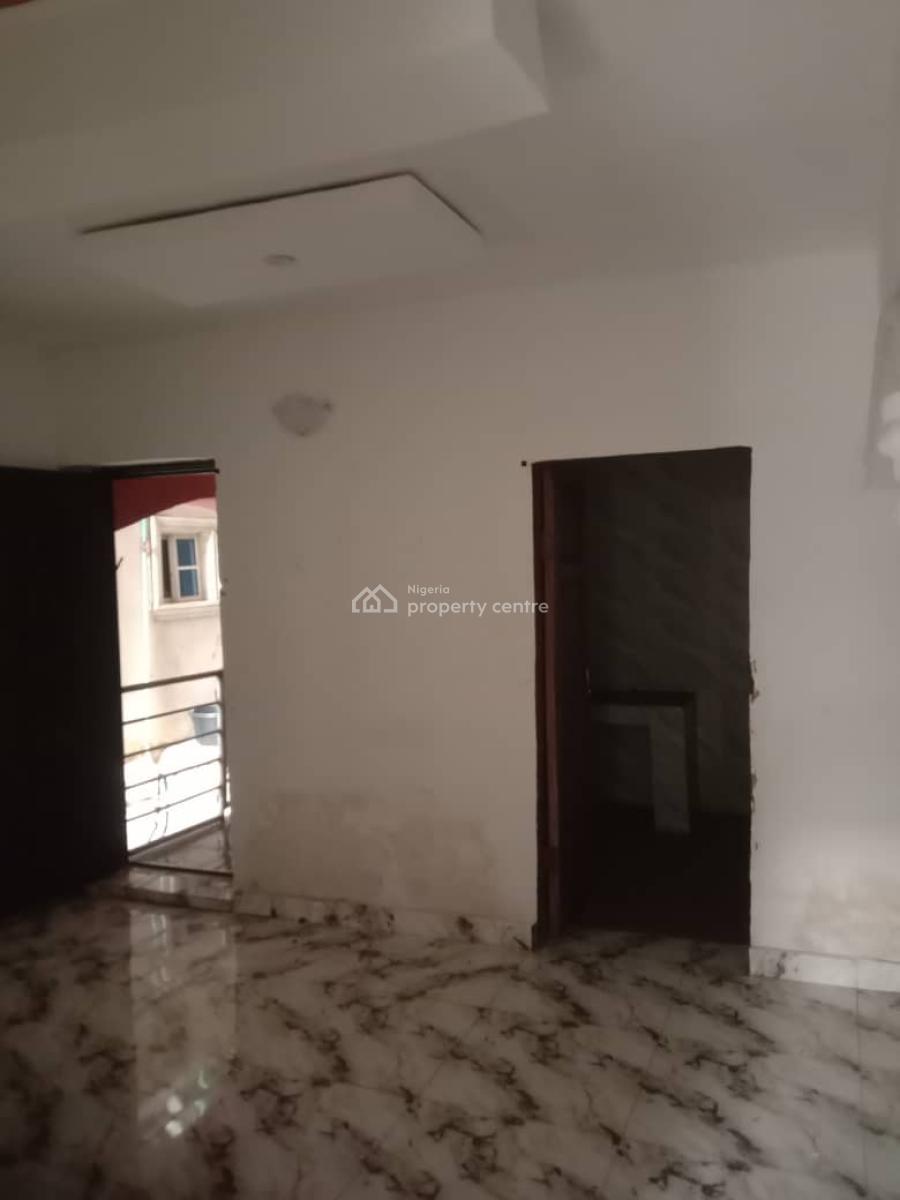 Spacious Pay and Pack in Mini Flat with 2 Toilets, Off Badore Road, Ado, Ajah, Lagos, Mini Flat (room and Parlour) for Rent