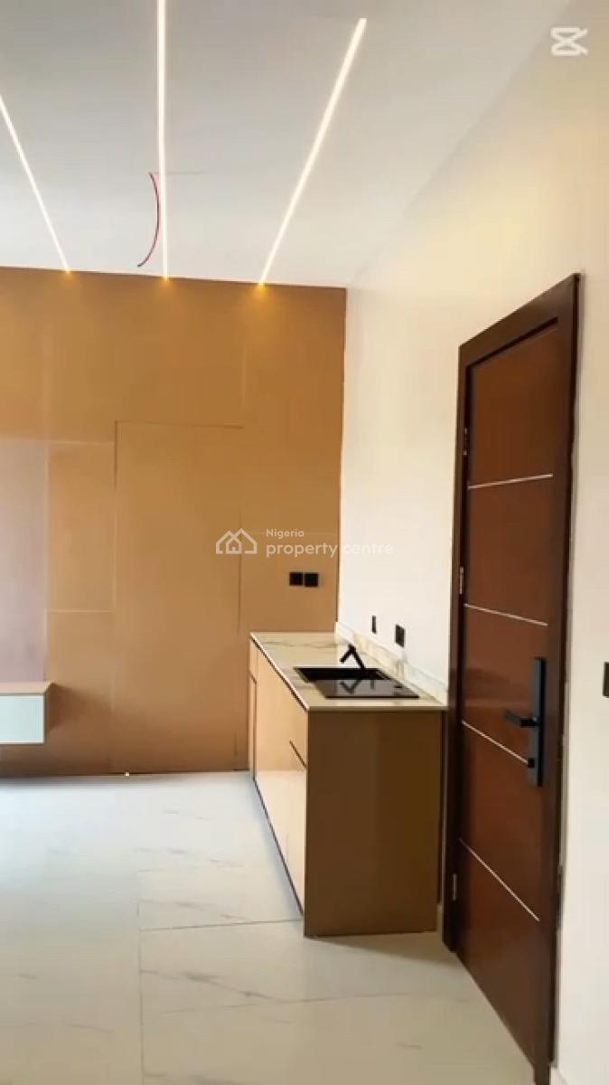 5-bedroom Fully Detached Duplex with Bq & Swimming Pool, Ologolo, Lekki, Lagos, Detached Duplex for Sale