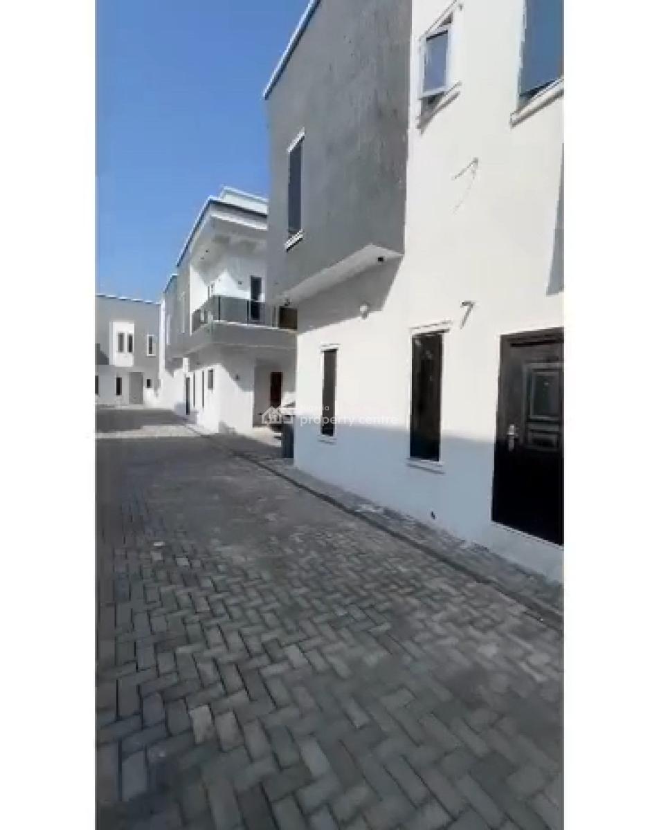 4 Bedroom Fully Detached +bq., Orchid, Lekki, Lagos, Detached Duplex for Sale