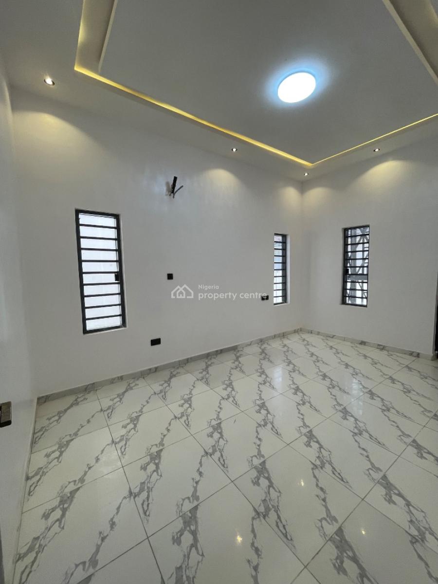 4 Bedroom Detached Duplex with Massive Compound Space, Ajah, Lagos, Detached Duplex for Sale