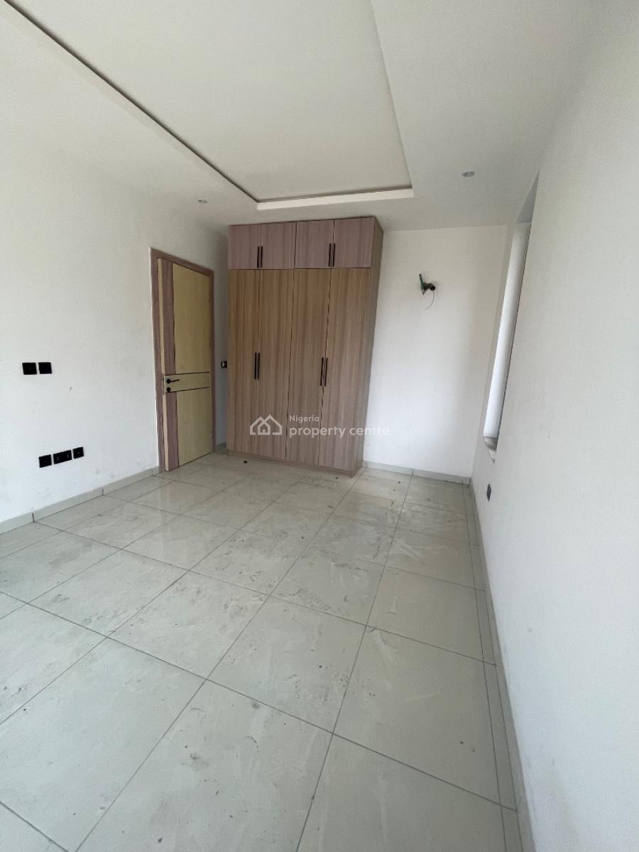 4 Bedroom Detached Duplex with Massive Compound Space, Ajah, Lagos, Detached Duplex for Sale
