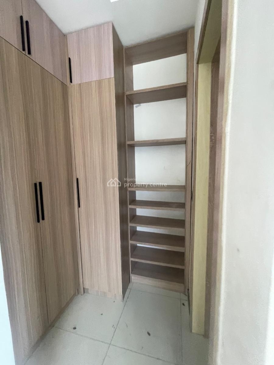 4 Bedroom Detached Duplex with Massive Compound Space, Ajah, Lagos, Detached Duplex for Sale