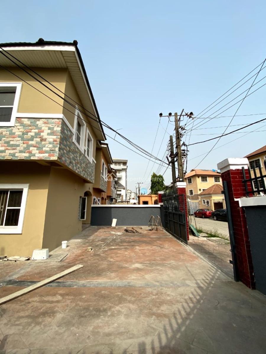Luxury 3 Bedroom Fully Detached Duplex with (bq), Off Orchid Road, Lekki Conservation, Ajah, Lagos, Detached Duplex for Rent