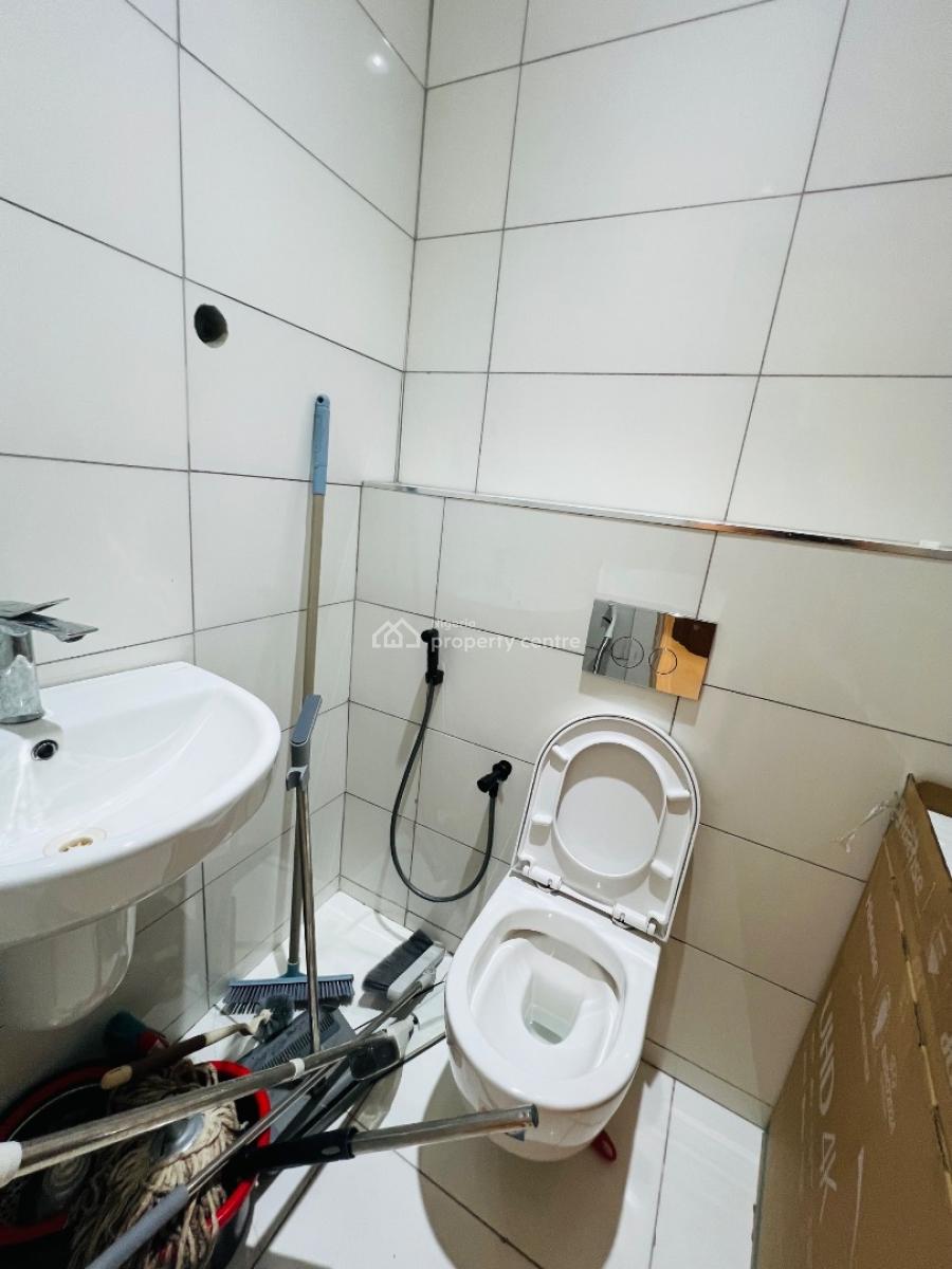 Well Built 2bedroom Apartment with Swimming Pool &gym, Elevator, Ikate, Lekki, Lagos, Flat / Apartment for Rent