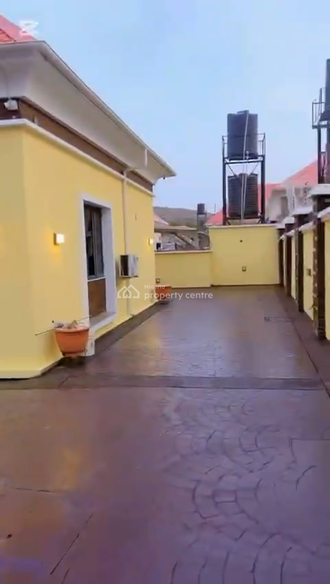 a Furnished 3 Bedroom Detached Bungalow with a Gate House and Gazebo, Fort-royal Estate, Airport Road, Abuja., Wuse, Abuja, Detached Bungalow for Sale
