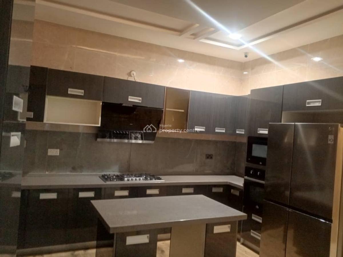 a Furnished 3 Bedroom Detached Bungalow with a Gate House and Gazebo, Fort-royal Estate, Airport Road, Abuja., Wuse, Abuja, Detached Bungalow for Sale