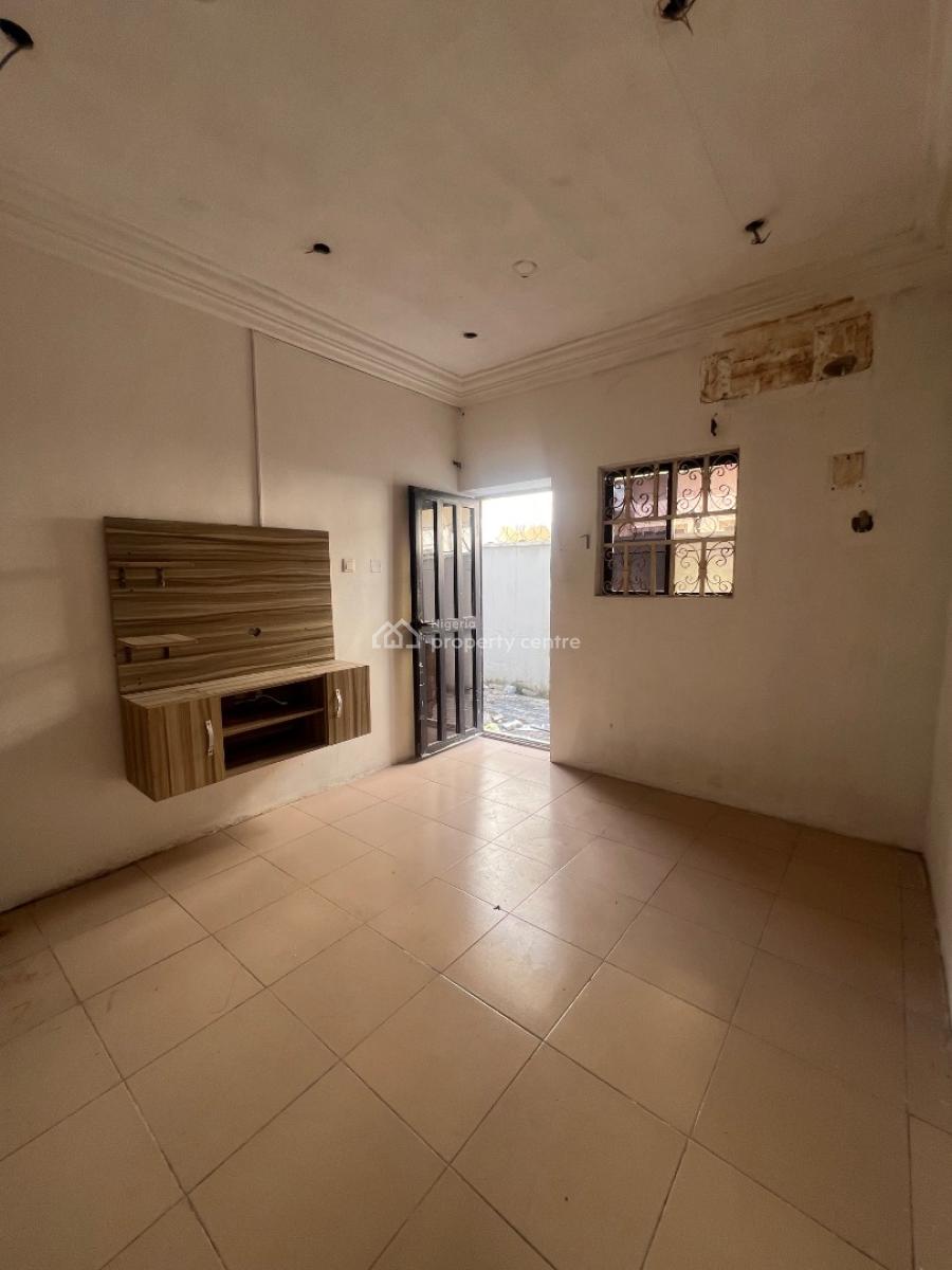 Studio Apartment, Taiye Olowu 12 Admiralty Lekki Phase 1, Lekki Phase 1, Lekki, Lagos, Flat / Apartment for Rent