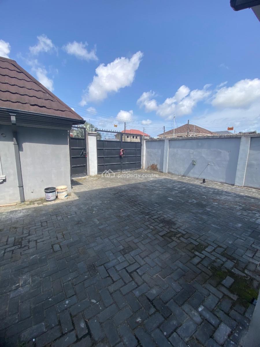 Premium, Specious and Beautiful with a Nice Penthouse, Estate Facing The Express, Olokonla, Ajah, Lagos, Detached Duplex for Sale