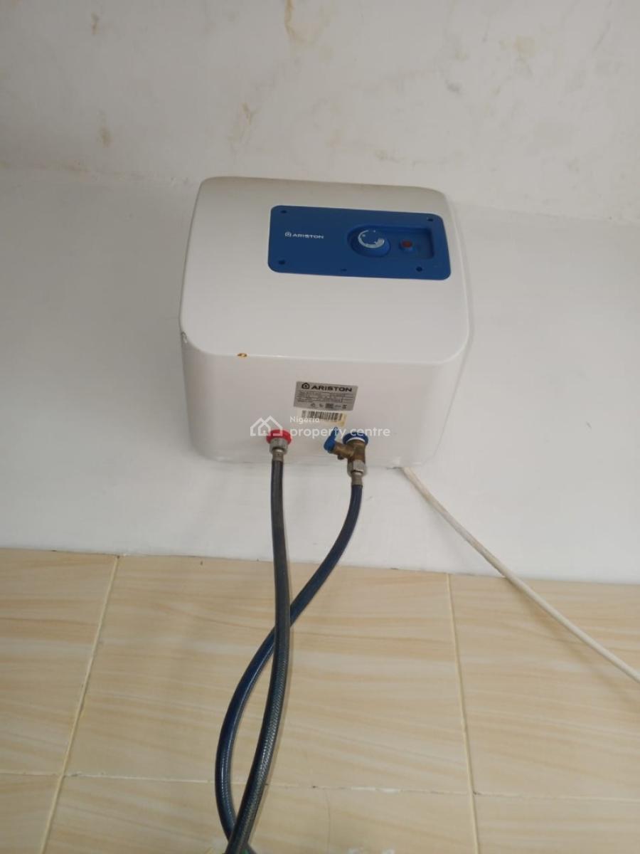2 Bedrooms Flat at Abijo Gra Ajah Lekki, Abijo Gra, Ajah, Lagos, Flat / Apartment for Rent
