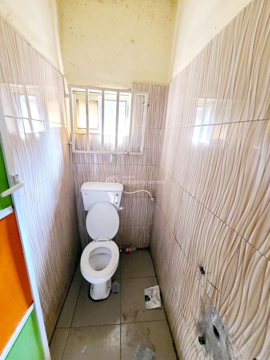 Standard Studio Apartment/self Contain Ground Floor, Ihiagwa Road, Nekede, Owerri, Nekede, Owerri Municipal, Imo, Self Contain (single Rooms) for Rent