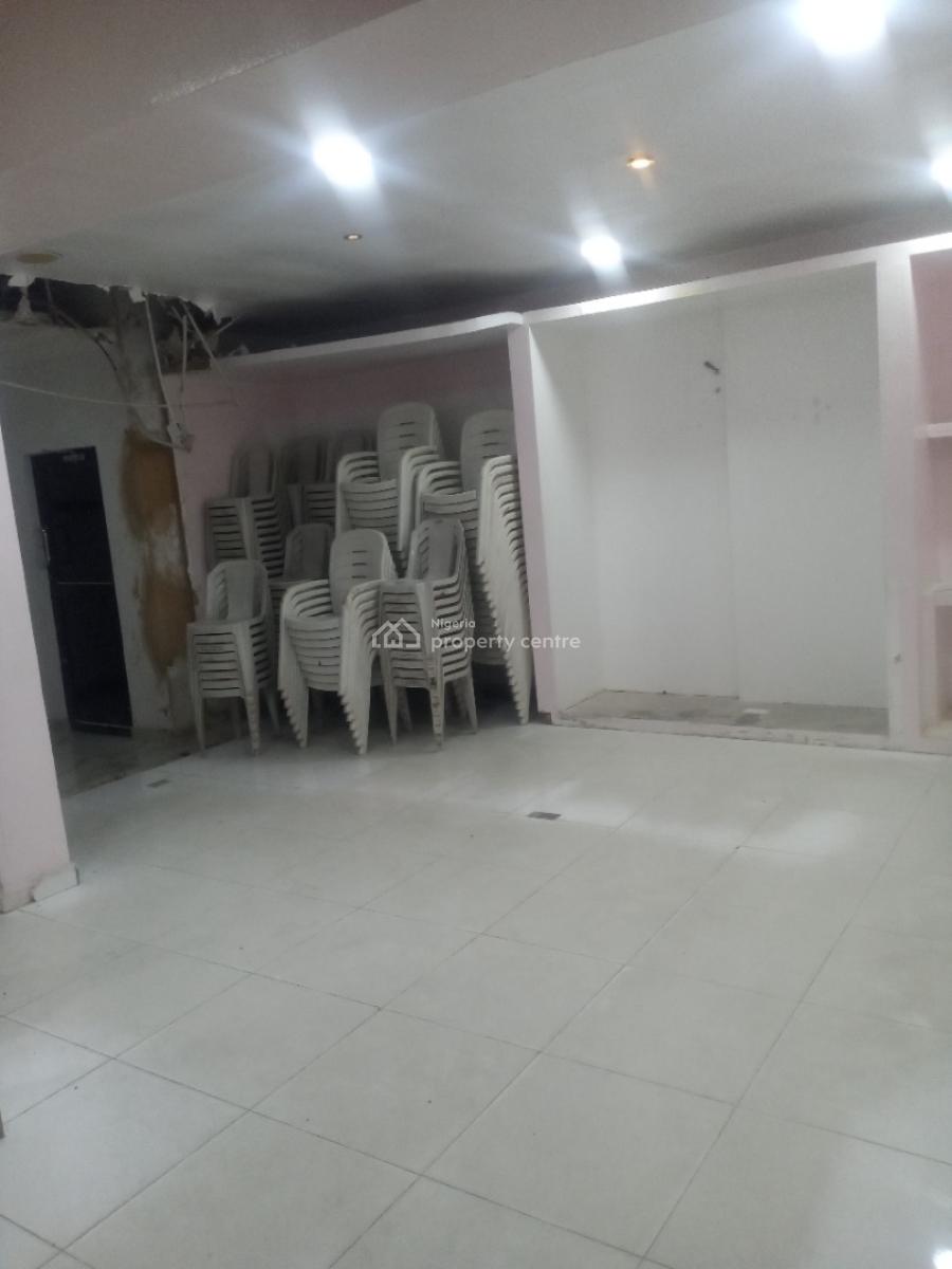 Big Shop, Adeniren Ogunsanya, Surulere, Lagos, Shop for Rent