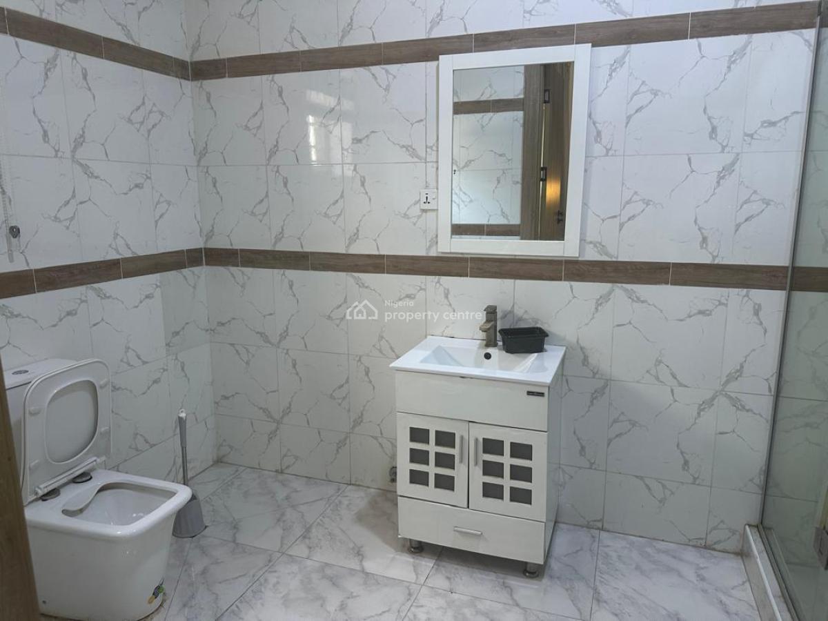 Exclusive En-suite Master Bedroom in Secured 4-bed Terrace -- Orchid, Orchid Round About By Dpk Estate Lekki Island, Lekki Expressway, Lekki, Lagos, Terraced Duplex Short Let