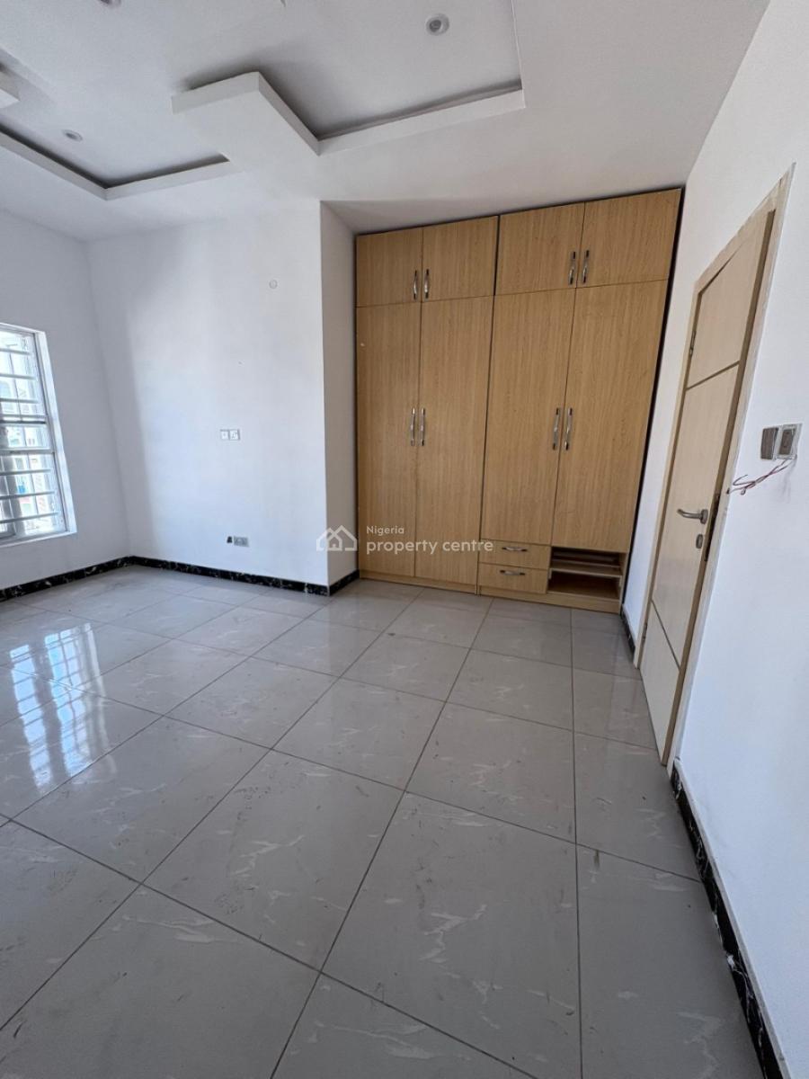 Luxury 3 Bedroom All En-suite Apartment in a Coded Estate, Peninsula Gardens Estate, Sangotedo, Ajah, Lagos, Flat / Apartment for Rent