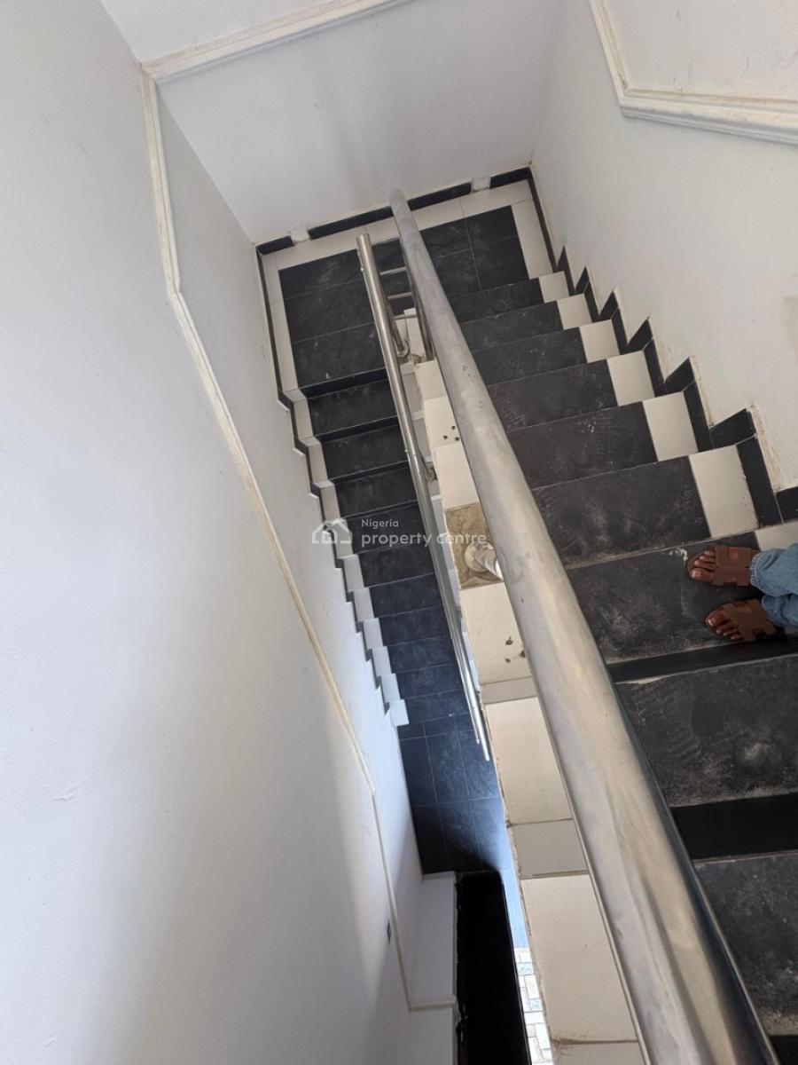 Luxury 3 Bedroom All En-suite Apartment in a Coded Estate, Peninsula Gardens Estate, Sangotedo, Ajah, Lagos, Flat / Apartment for Rent