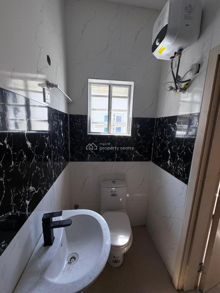 Luxury 3 Bedroom All En-suite Apartment in a Coded Estate, Peninsula Gardens Estate, Sangotedo, Ajah, Lagos, Flat / Apartment for Rent