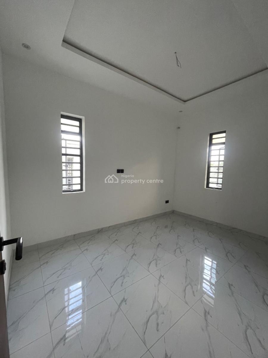 2 Bedroom Apartment with Pool and Gym, Ajah, Lagos, Flat / Apartment for Sale