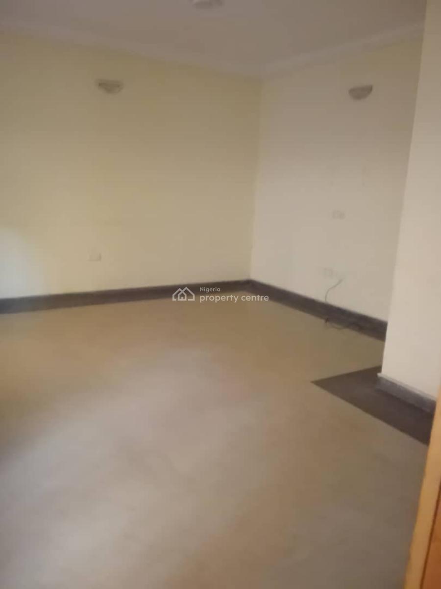 Relatively New, Decent and Spacious 2 Bedroom Apartment, Ofo Street Off Pedro Road Pedro Gbagada Lagos, Pedro, Gbagada, Lagos, Flat / Apartment for Rent