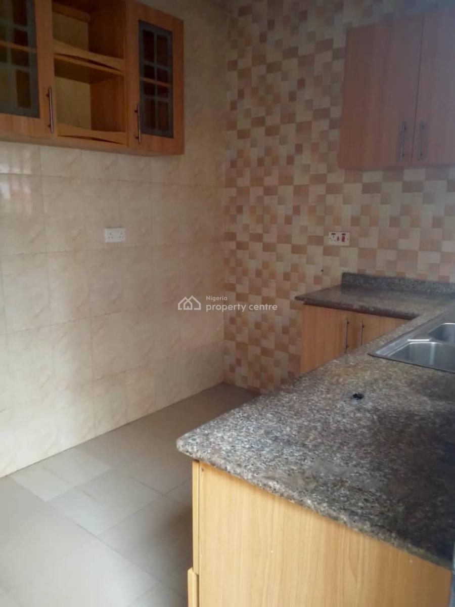 Relatively New, Decent and Spacious 2 Bedroom Apartment, Ofo Street Off Pedro Road Pedro Gbagada Lagos, Pedro, Gbagada, Lagos, Flat / Apartment for Rent