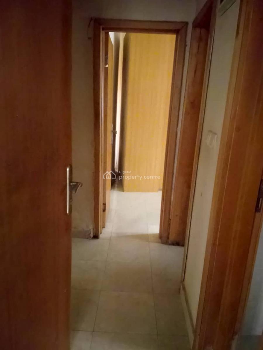 Relatively New, Decent and Spacious 2 Bedroom Apartment, Ofo Street Off Pedro Road Pedro Gbagada Lagos, Pedro, Gbagada, Lagos, Flat / Apartment for Rent