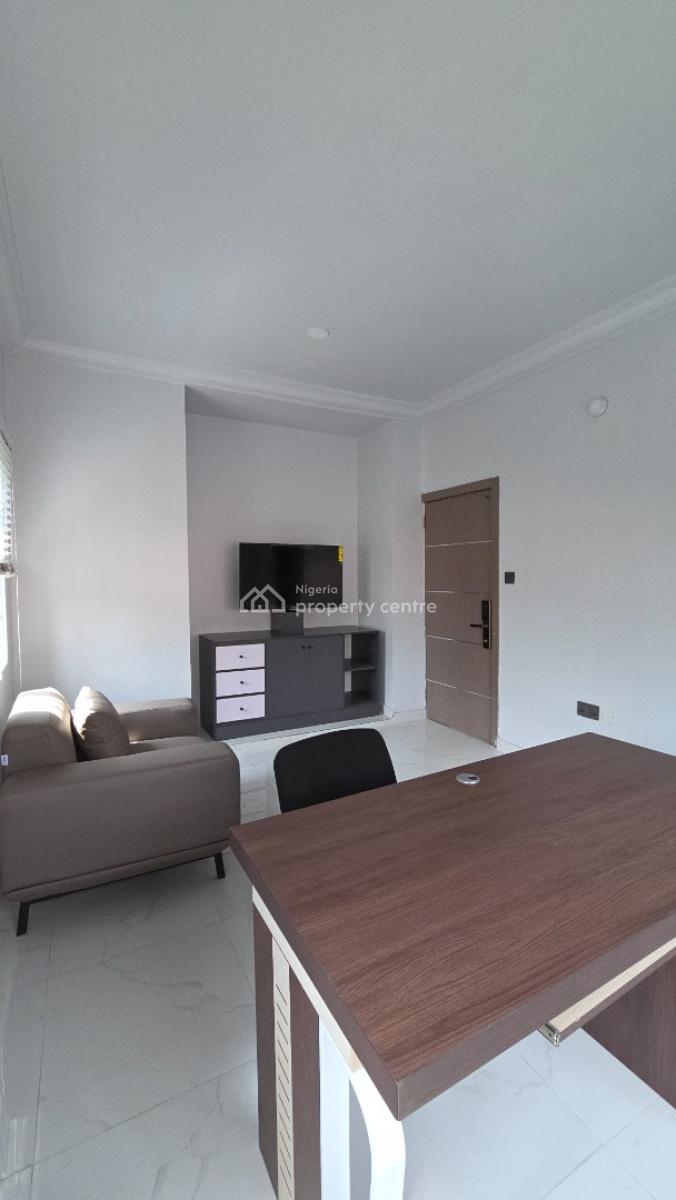 Premium Fully Furnished Office Space (2 Units Available), Oladosu Oladipo Close, Around Kolmor Metropolitan College, New Bodija, Ibadan, Oyo, Office Space for Rent