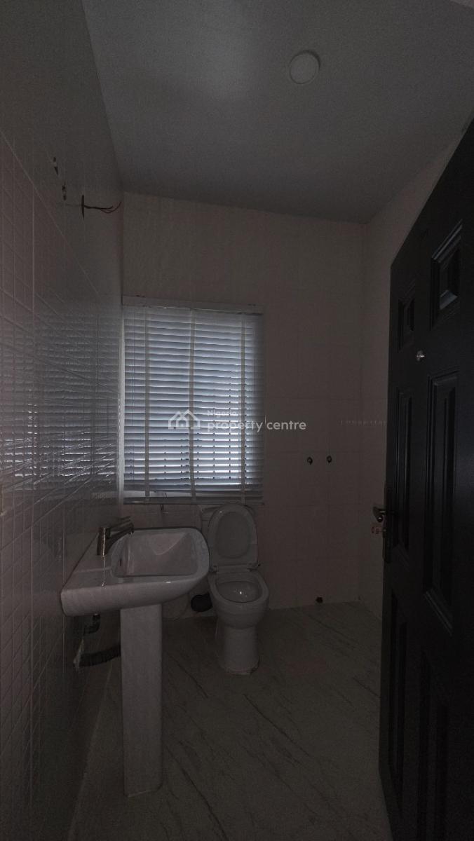 Premium Fully Furnished Office Space (2 Units Available), Oladosu Oladipo Close, Around Kolmor Metropolitan College, New Bodija, Ibadan, Oyo, Office Space for Rent
