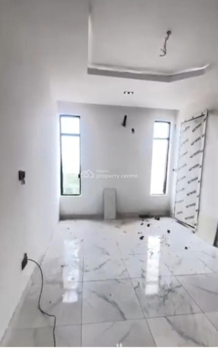 Stunning Fantastic 2bedroom Flat in Secured Estate at Ikate Lekki*, in Secured Estate at Ikate Lekki, Ikate Elegushi, Lekki, Lagos, Flat / Apartment for Sale