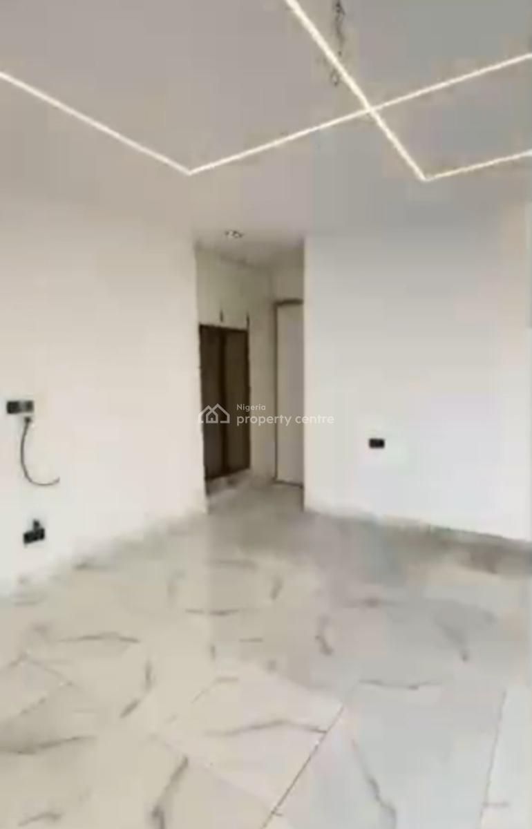 Stunning Fantastic 2bedroom Flat in Secured Estate at Ikate Lekki*, in Secured Estate at Ikate Lekki, Ikate Elegushi, Lekki, Lagos, Flat / Apartment for Sale