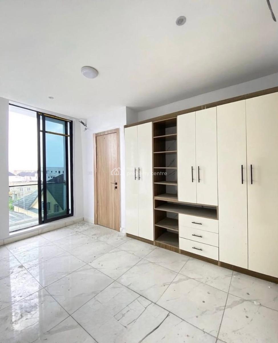 Executive Brand New with Excellent Features and 24/7 Power, Chevron Drive, Lekki, Lagos, Flat / Apartment for Rent