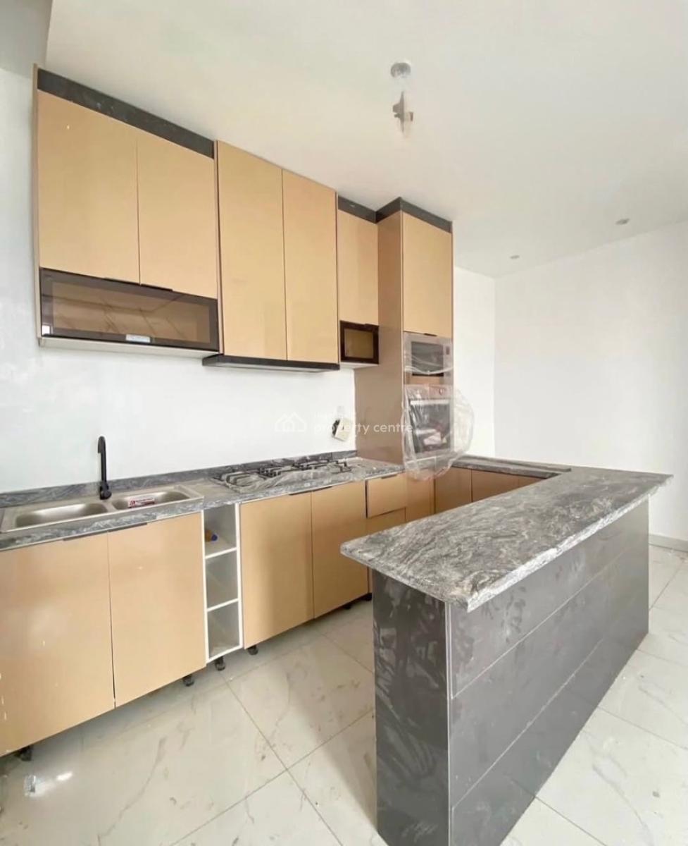 Executive Brand New with Excellent Features and 24/7 Power, Chevron Drive, Lekki, Lagos, Flat / Apartment for Rent