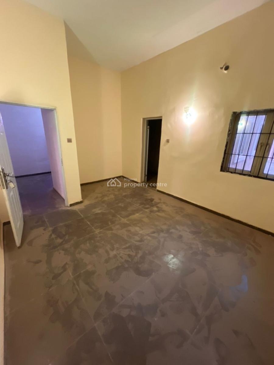 Grand and Very Spacious 6 Units of 3 Bedroom Apartments, Durumi, Abuja, House for Sale