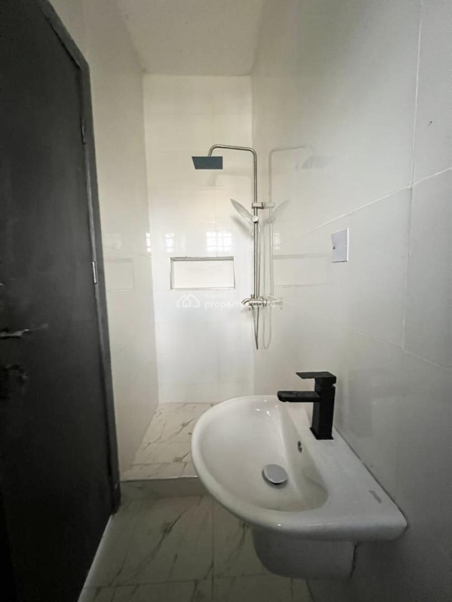 2 Bedroom Apartment + Pool, Lekki Scheme 2, Ajah, Lagos, Flat / Apartment for Rent