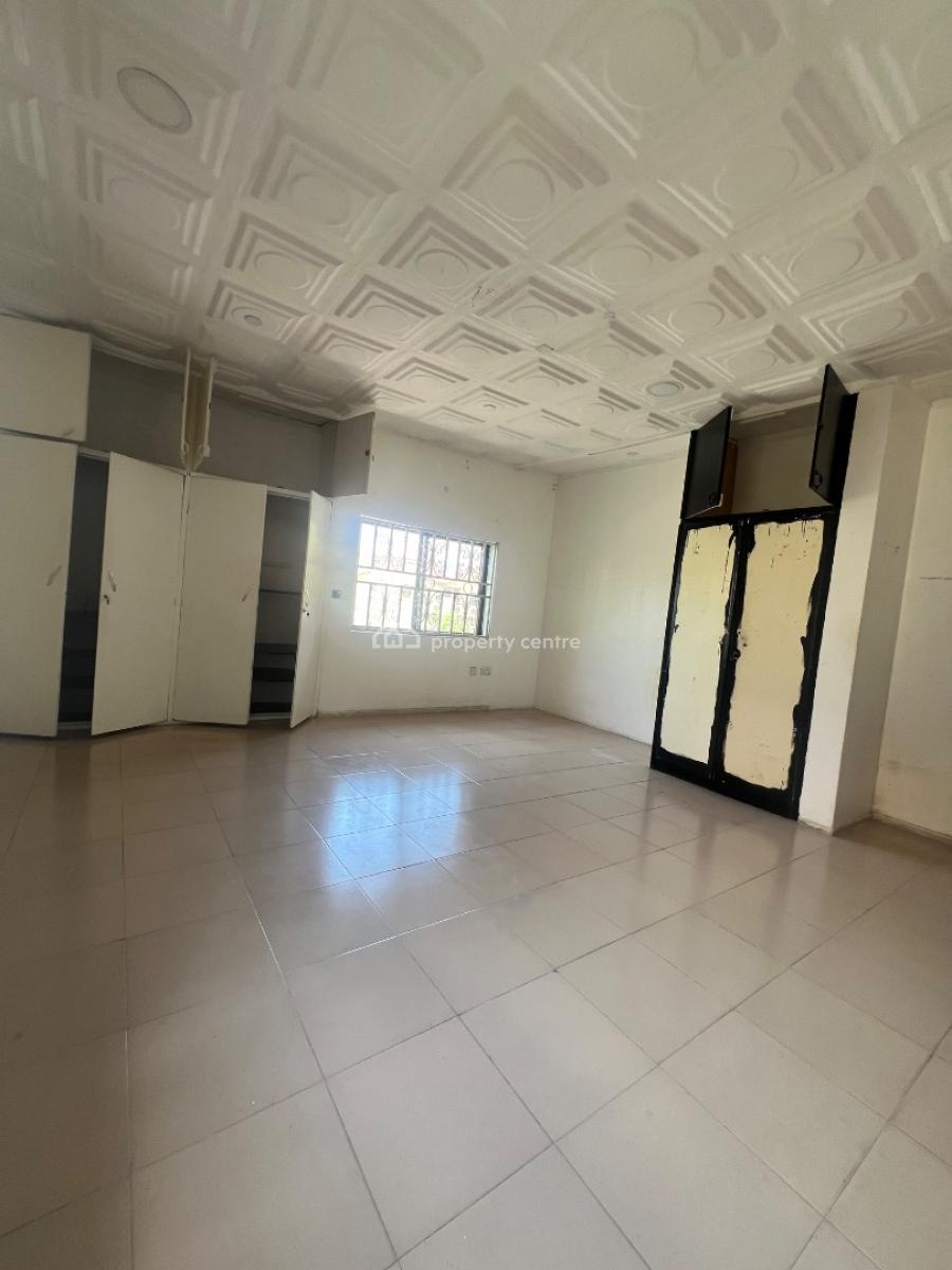 Standard Studio Apartment, Taiye Olowu 12 Lekki Phase 1, Lekki Phase 1, Lekki, Lagos, Self Contain (single Rooms) for Rent