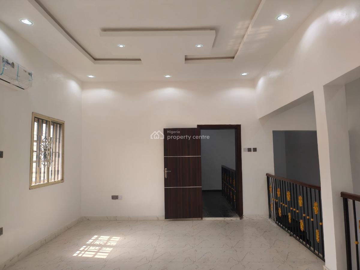 4 Bedroom Semi Detached House, Arepo, Berger, Arepo, Ogun, Semi-detached Duplex for Sale
