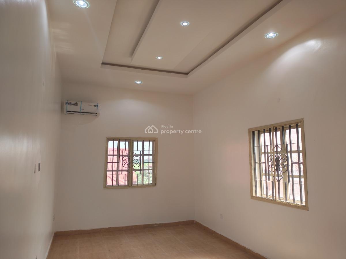 4 Bedroom Semi Detached House, Arepo, Berger, Arepo, Ogun, Semi-detached Duplex for Sale