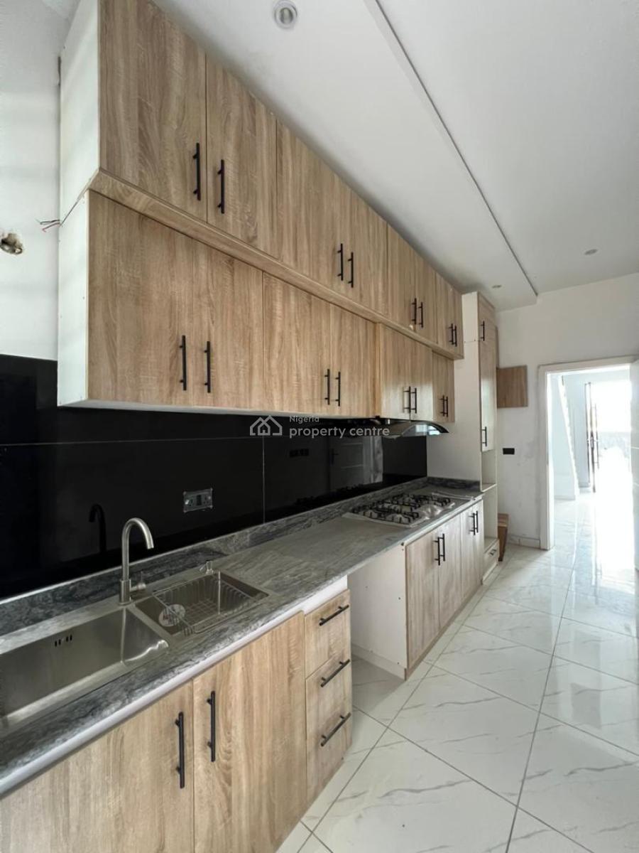 Massive 3 Bedroom Terrace Duplex, Lekki Scheme 2 Ajah Lagos, Lekki Phase 2, Lekki, Lagos, Flat / Apartment for Rent