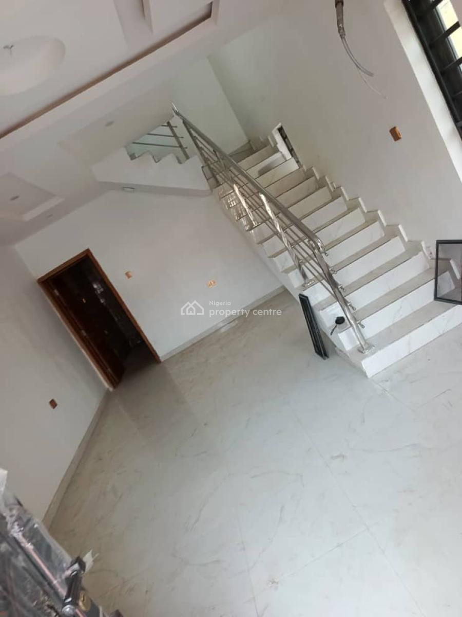 3 Bedroom Terrace Detached Omole Ext, Olowora Estate, Omole Phase 2, Ikeja, Lagos, Semi-detached Duplex for Sale