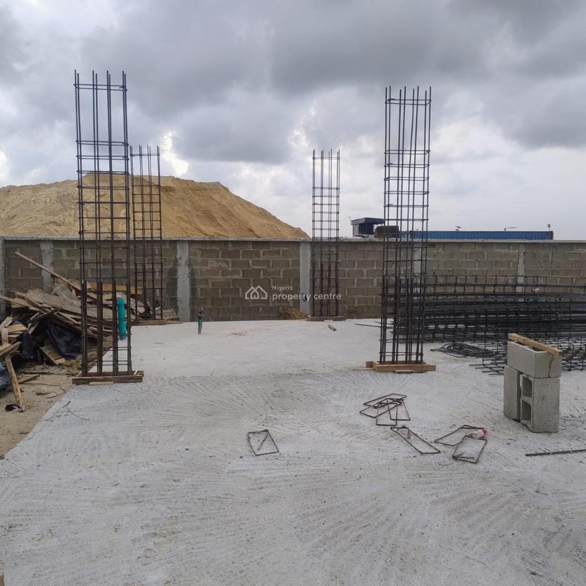 Classic  2 Bedroom Luxury Seaview Apartments, Laguna Seaview Foreshore Scheme ,lekki, Lekki, Lagos, Block of Flats for Sale