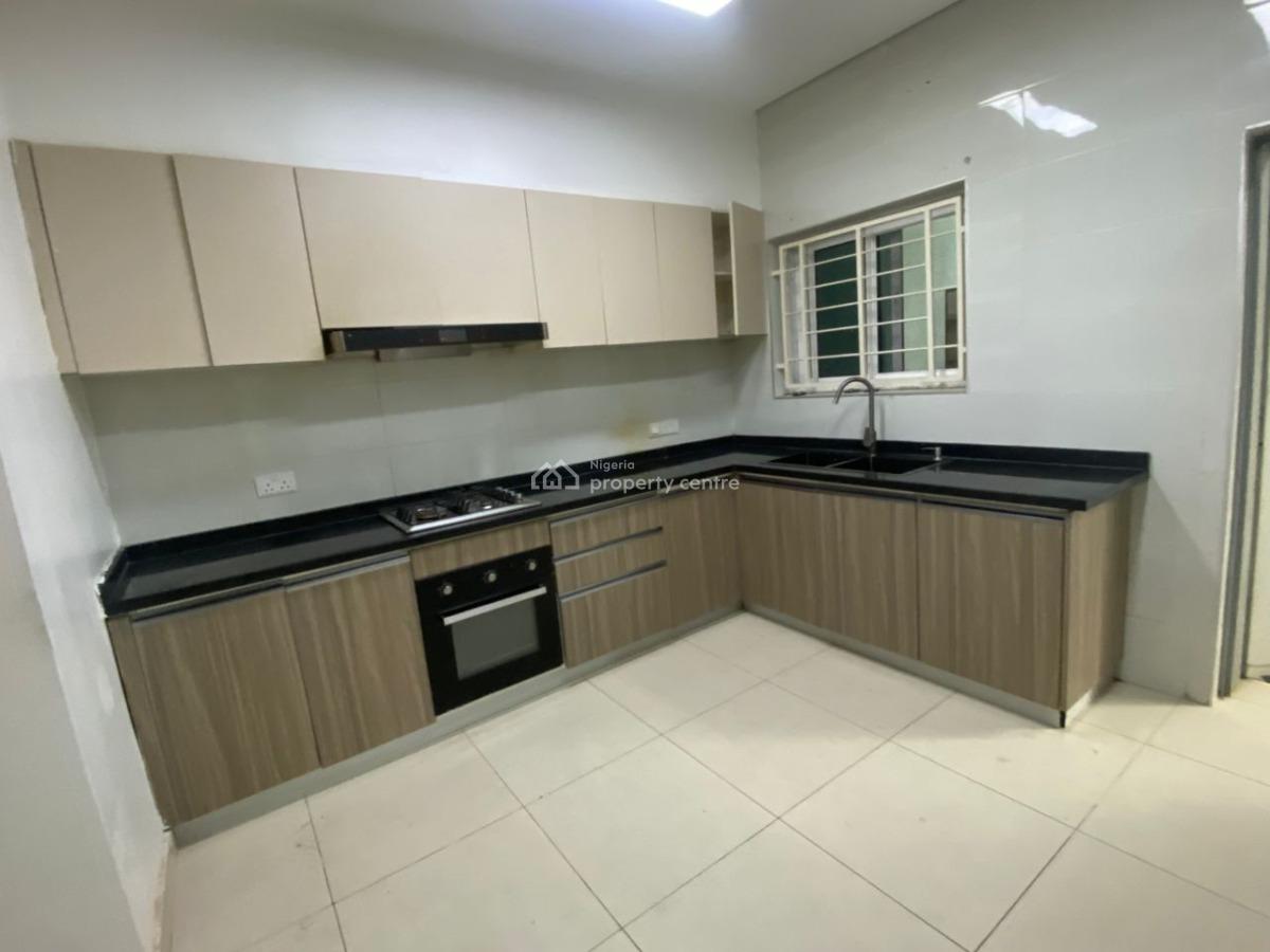 Serviced 3 Bedrooms Terrace House with Bq, Ikate Elegushi, Lekki, Lagos, Terraced Duplex for Sale