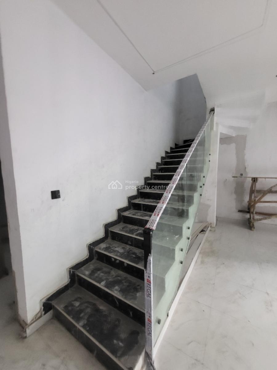 Smooth Accessible, 4bed Fully Detached Duplex with Bq , Commercial, Ologolo, Lekki, Lagos, Detached Duplex for Sale