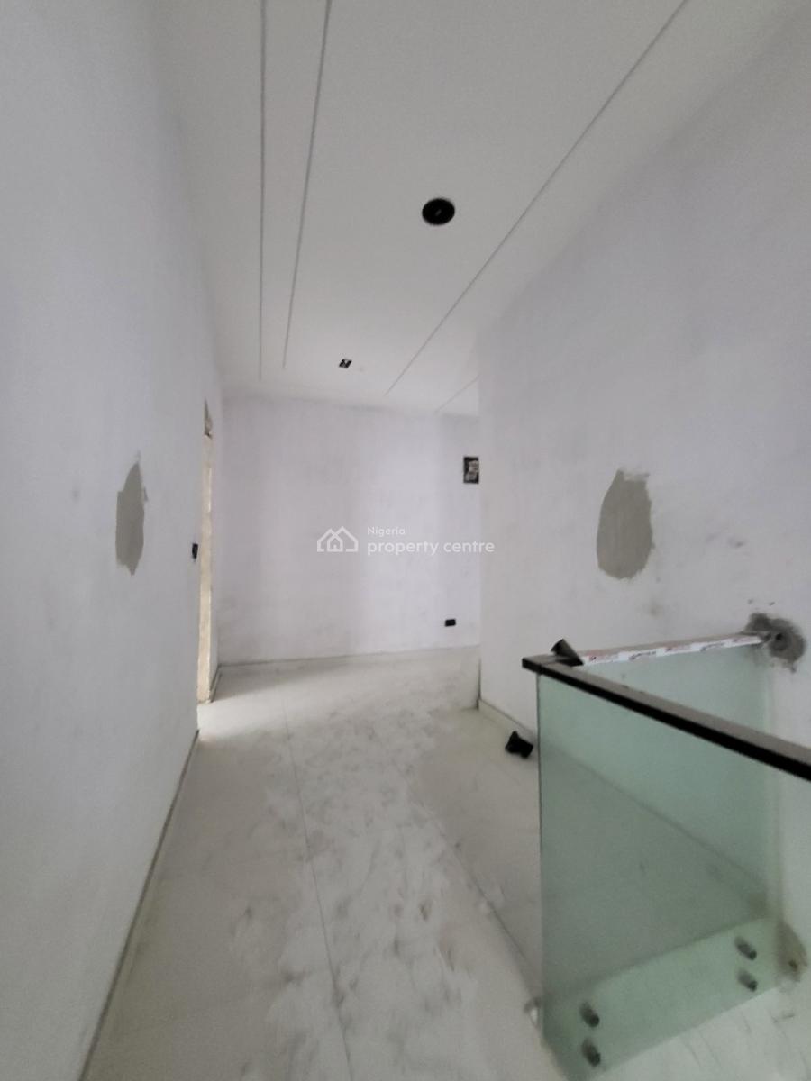 Smooth Accessible, 4bed Fully Detached Duplex with Bq , Commercial, Ologolo, Lekki, Lagos, Detached Duplex for Sale