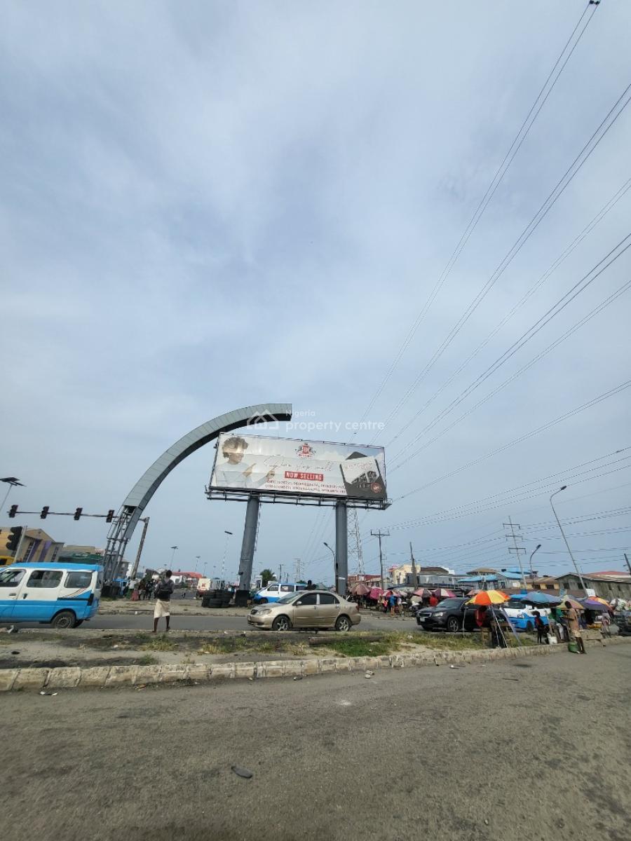 Smooth Accessible, 4bed Fully Detached Duplex with Bq , Commercial, Ologolo, Lekki, Lagos, Detached Duplex for Sale